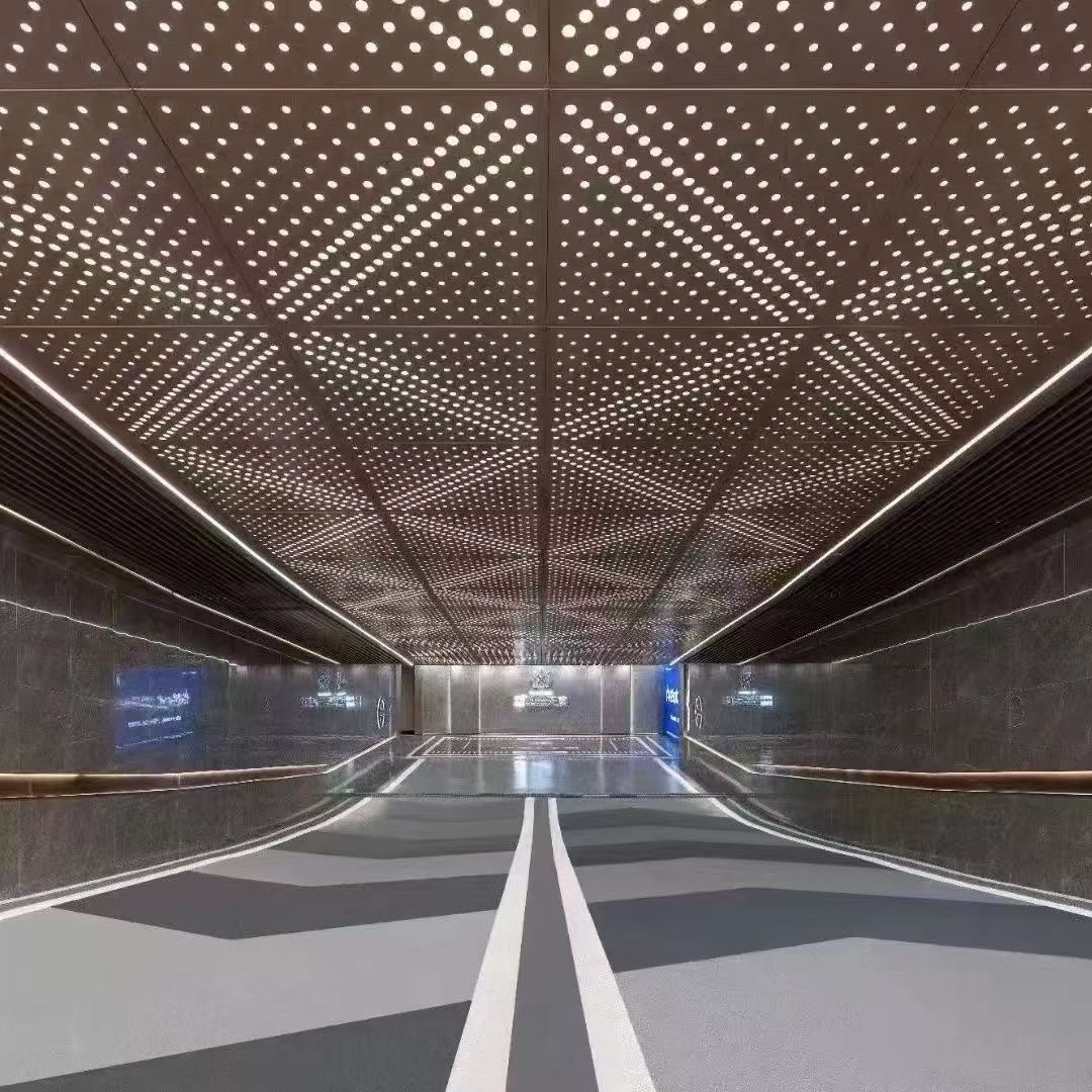 无锡市室内吊顶勾搭板铝围挡 - 方案